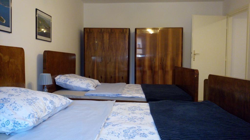Holiday Home Peruški Szoba fotó