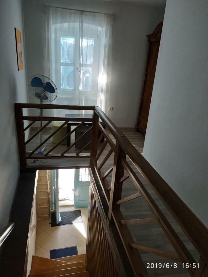 Holiday Home Peruški Kültér fotó