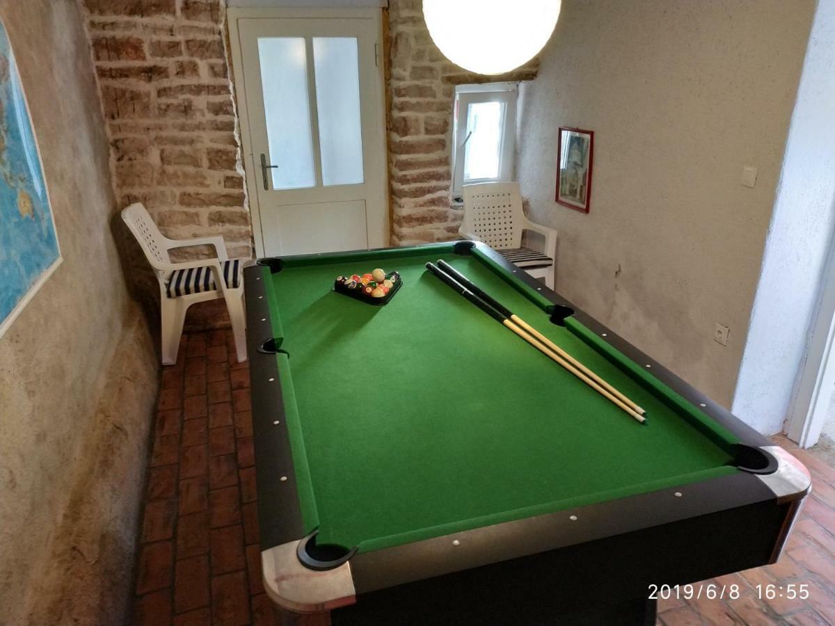 Holiday Home Peruški Kültér fotó